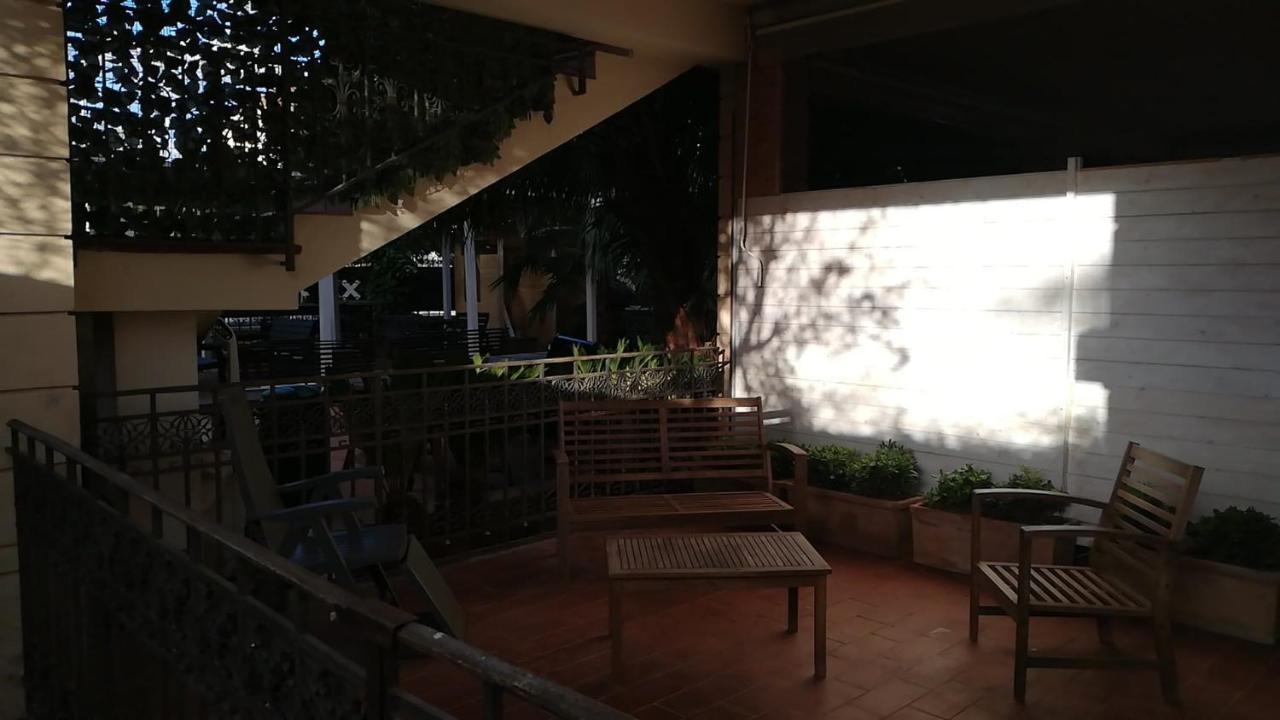 Couette-café Antonella Mondello *